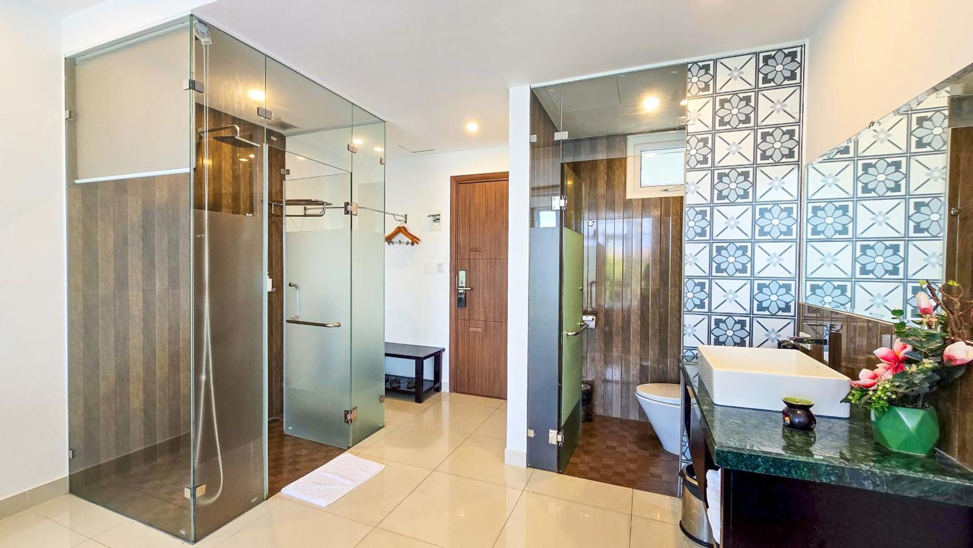 Riverside White House Boutique 3*