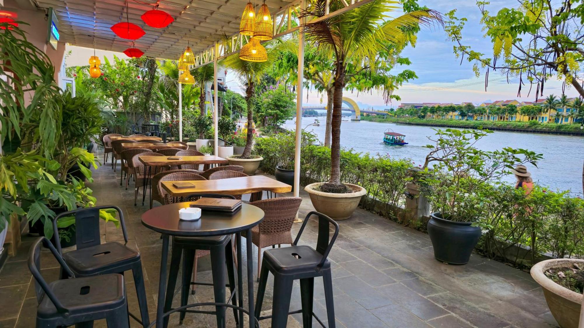 Riverside White House Boutique Hotel Hội An