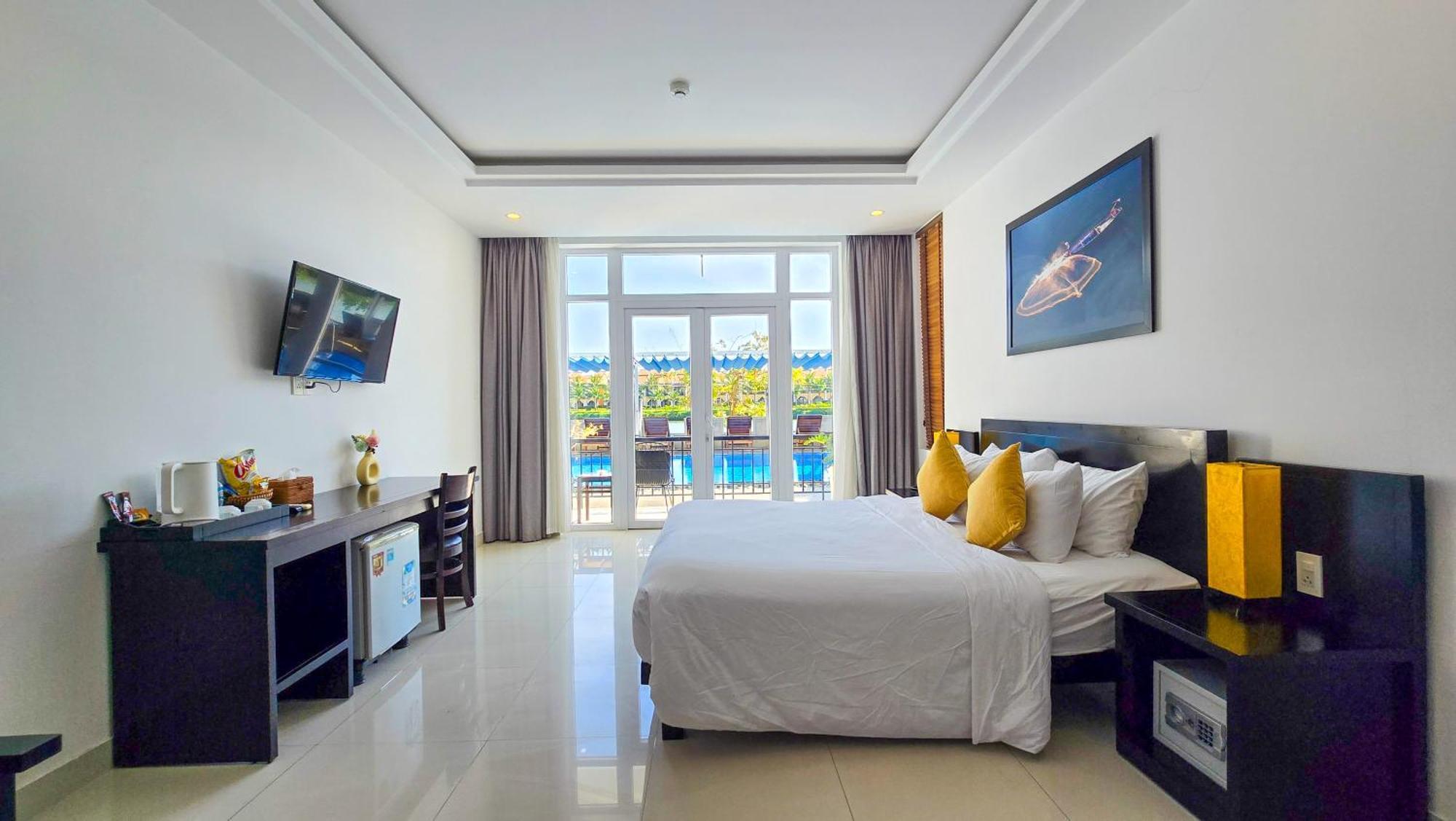 Hotel Riverside White House Boutique Hội An