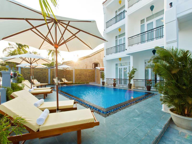 Hotel Riverside White House Boutique Hội An